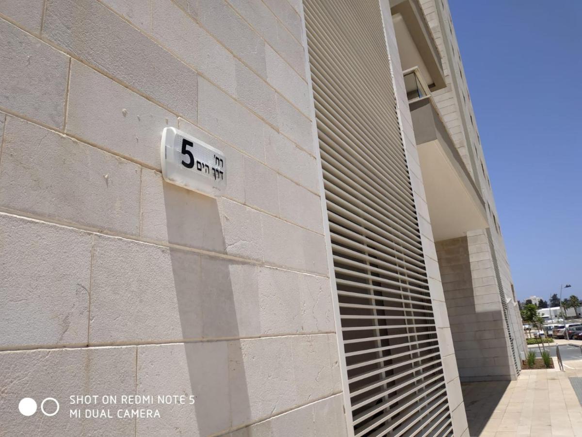 עכו דירה חדשה ליד הים- Akko-Brand New Apartment Exterior foto